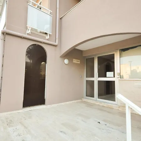 شقة Studio Porto Di Mar-11 By Interhome *